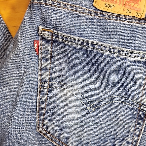 Levi's 505 Men 34X32 Blue - Picture 2 of 4